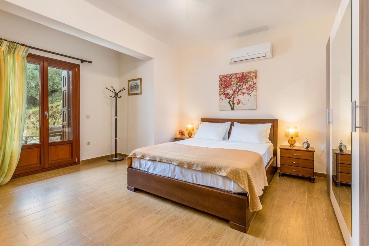 Olive Grove Apartment Szkópelosz Kültér fotó